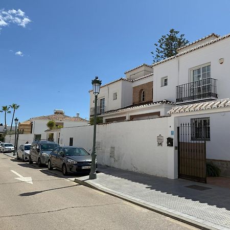 Nerja Paradise Rentals - Villa Victoria Bagian luar foto