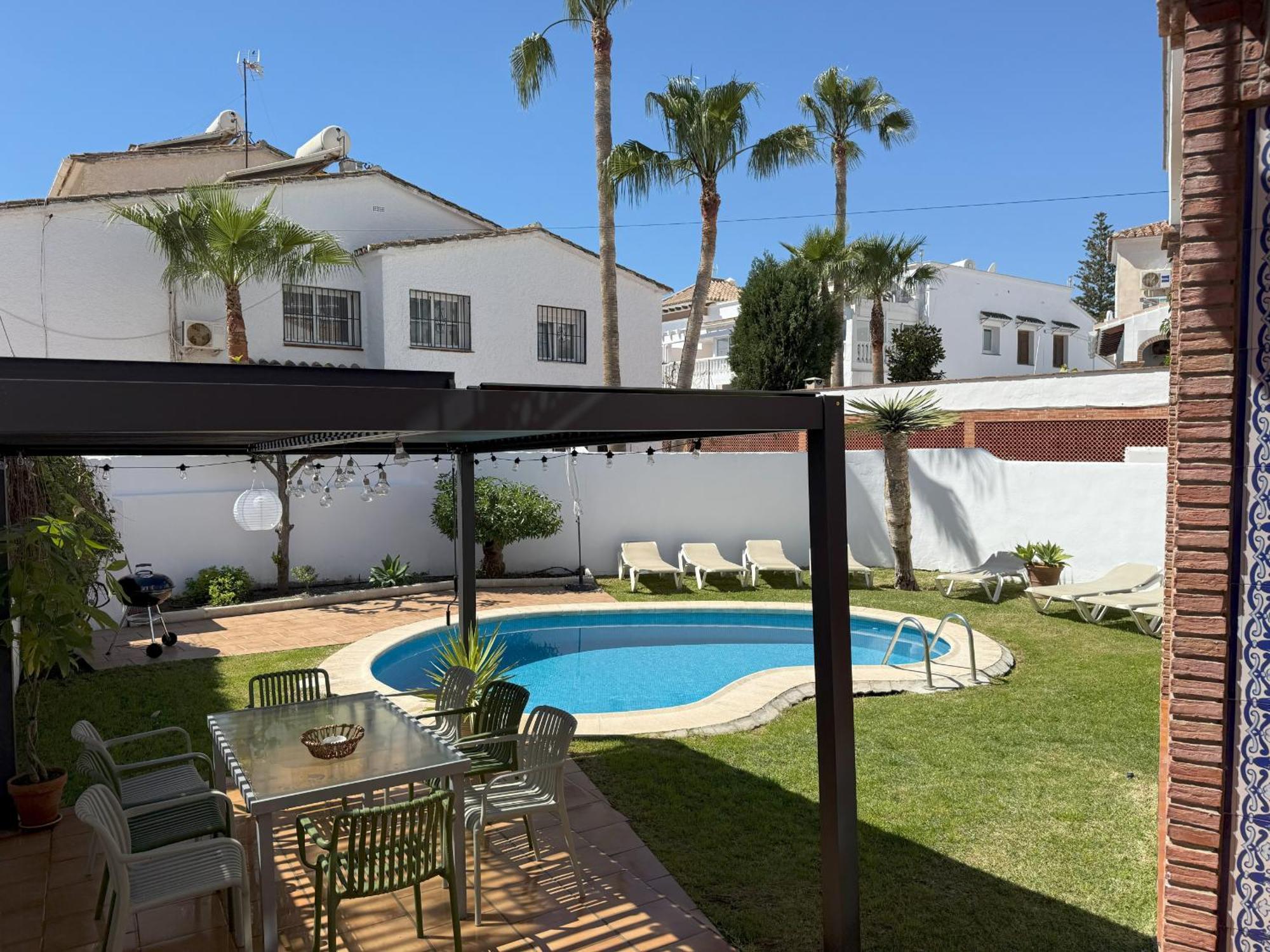 Nerja Paradise Rentals - Villa Victoria Bagian luar foto