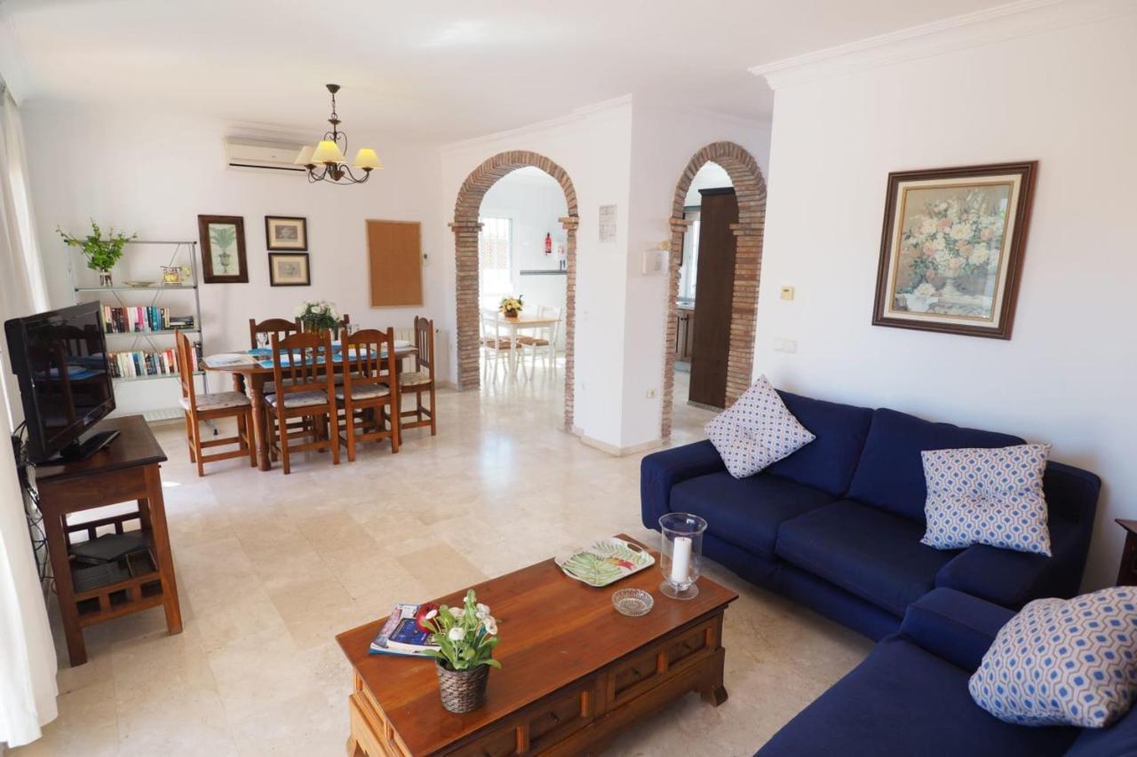 Nerja Paradise Rentals - Villa Victoria Bagian luar foto